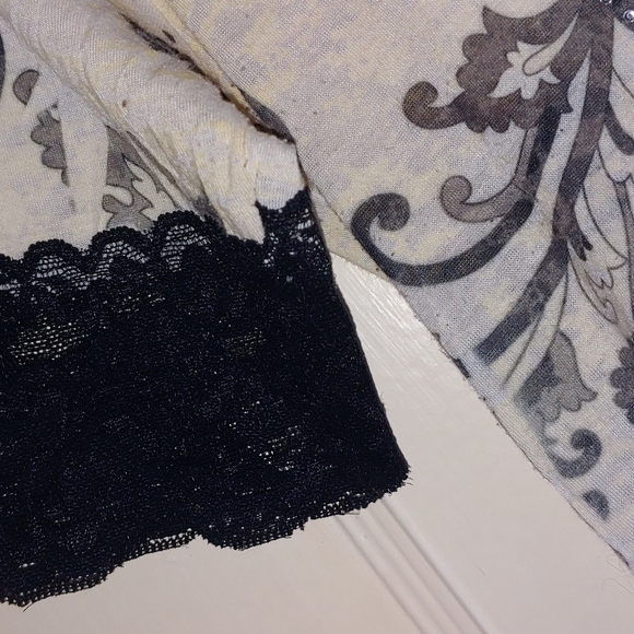 Women's Daytrip tshirt - Picture 6 of 6